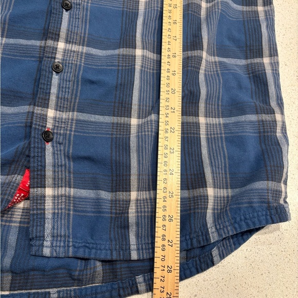 Eastern Mountain Sports Blue and Gray Flannel Shirt - Picture 5 of 7